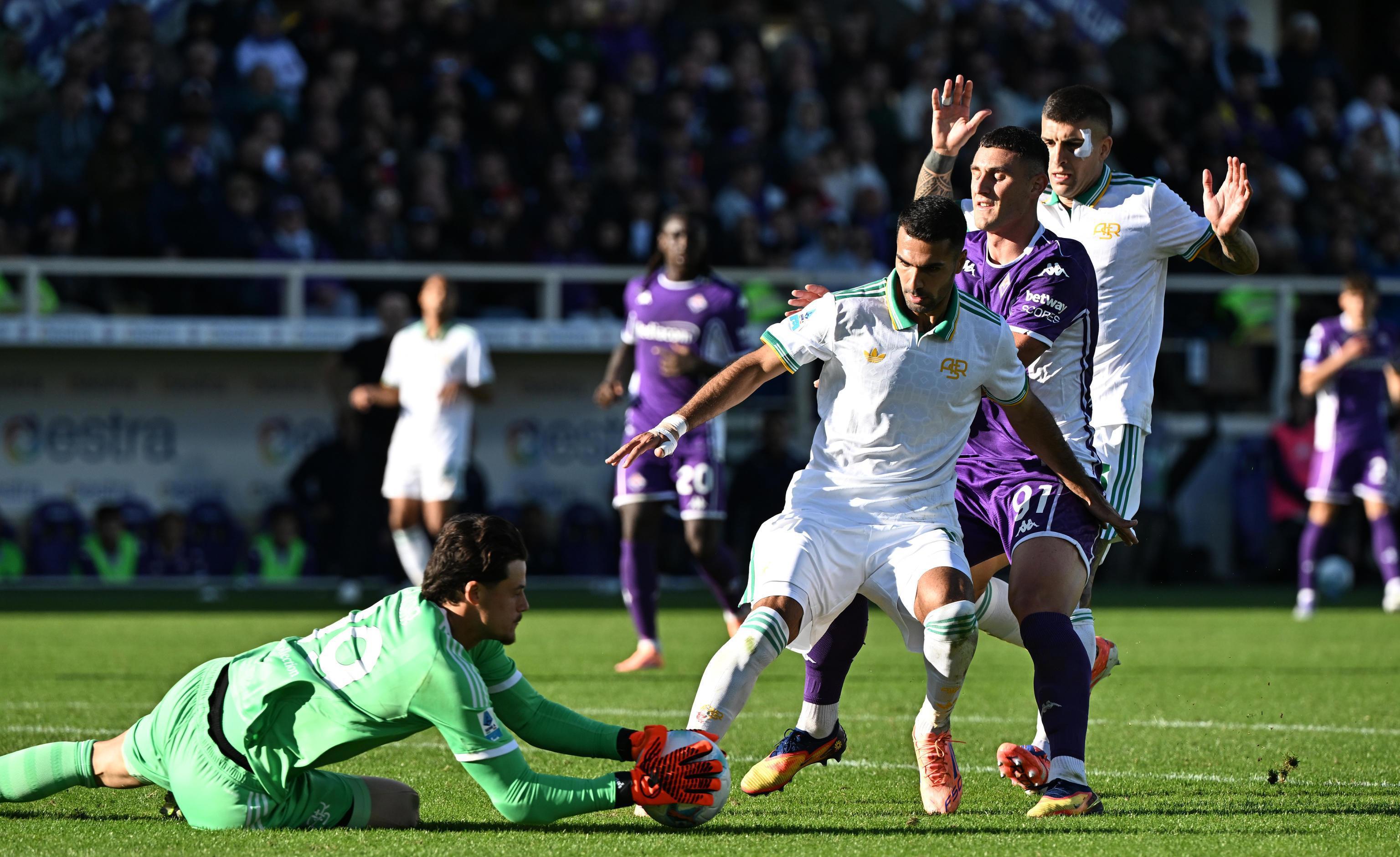 国际米兰训练开放日，窗口期强势反弹引欢呼，欧超杯在即，球队文化再被提及(ac米兰国际米兰)